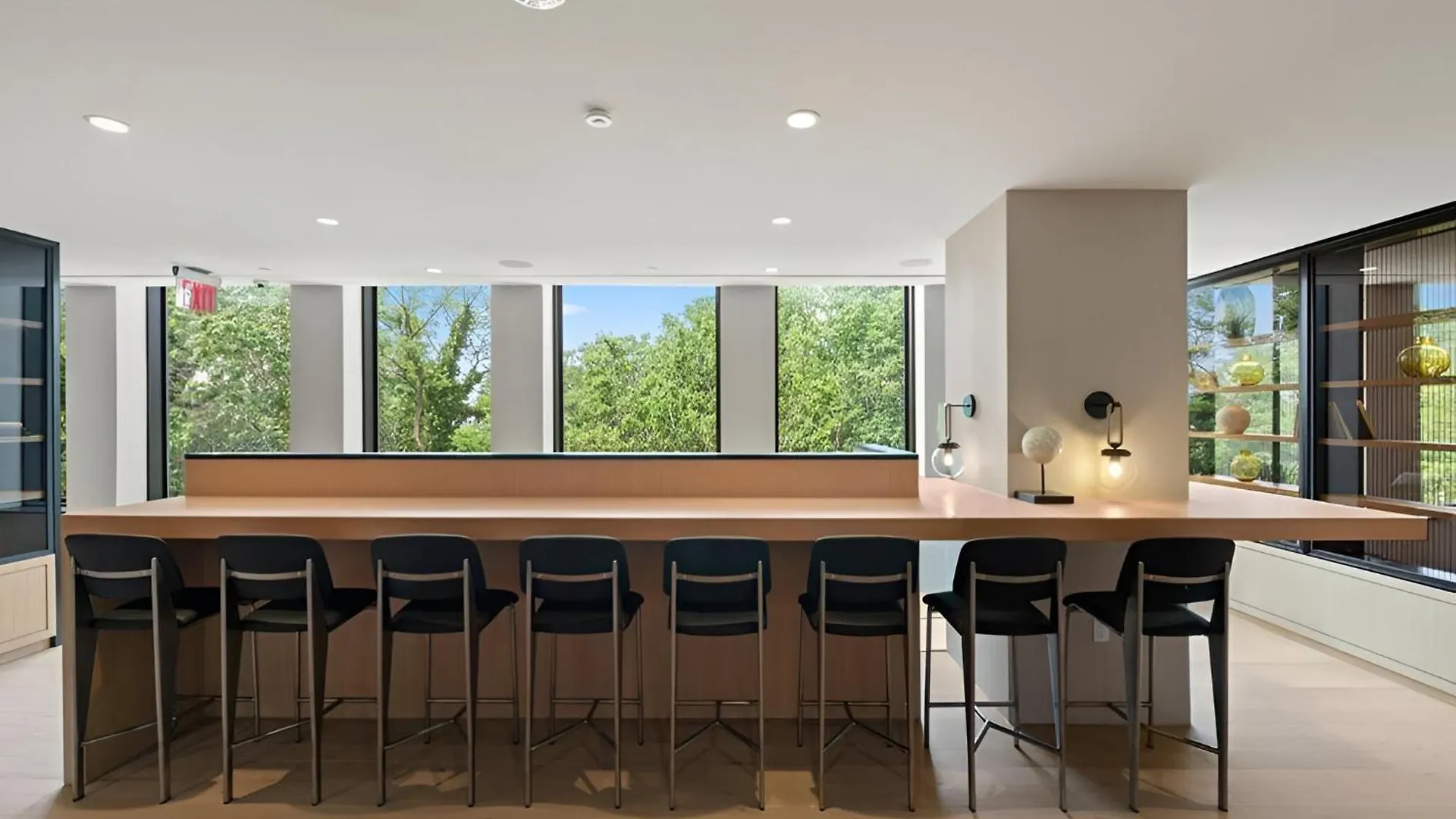 Posh Studio With Luxe Amenities In Prime Location! New York United States